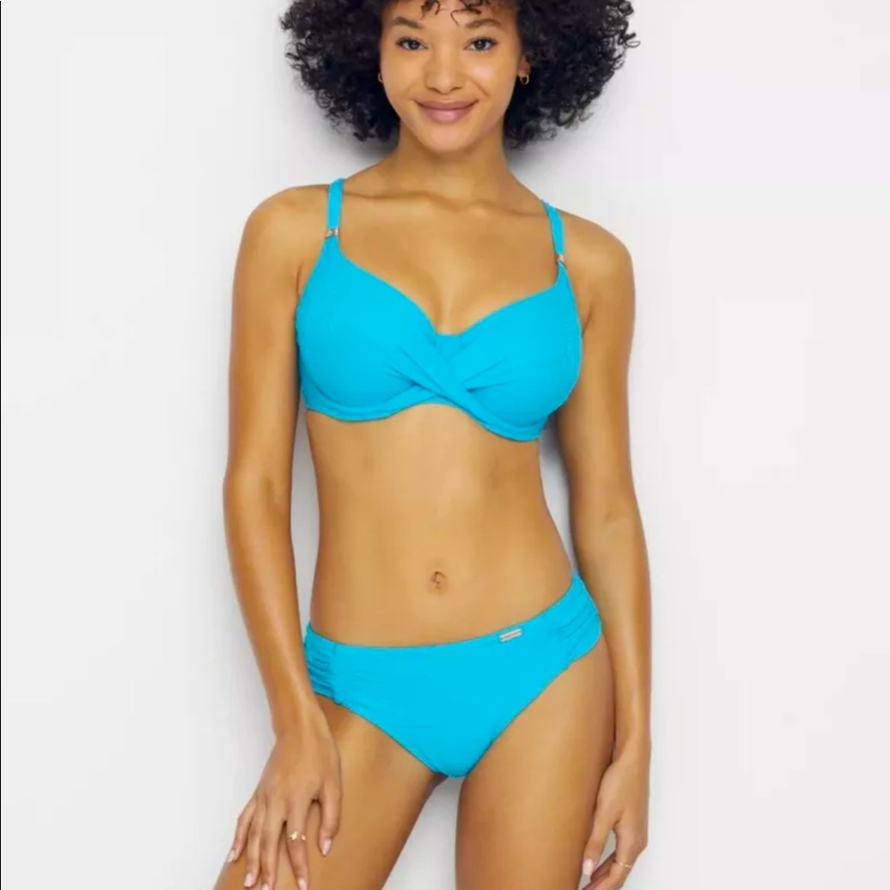 Fantasie Wrap Bikini top 34DDD Medium bottoms BLUE